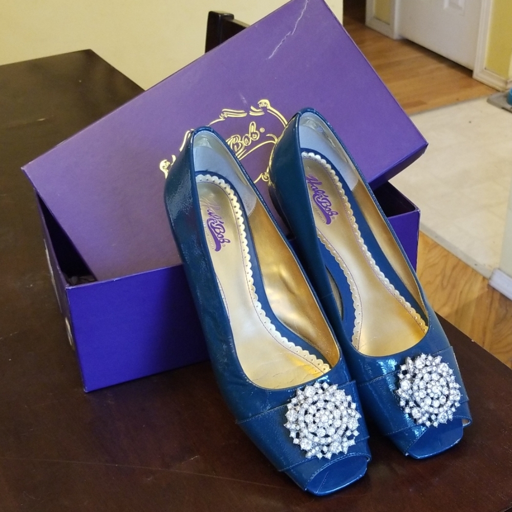 Gorgeous jewelled turquoise flats